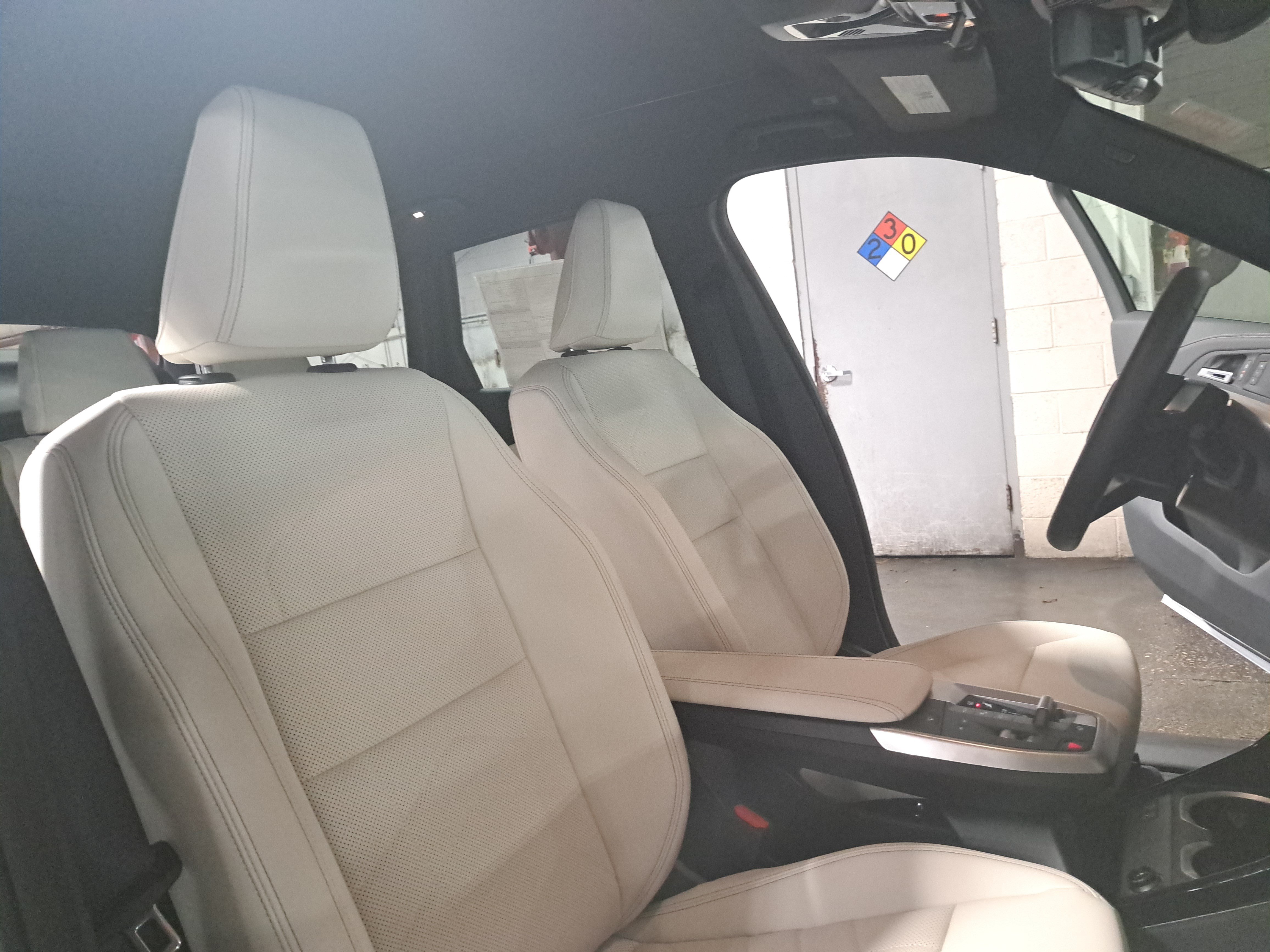 New 2026 BMW X1 xDrive28i w/ Technology Package AWD/4WD image 10