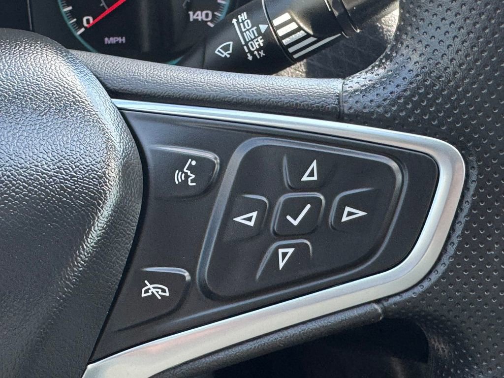 Used 2022 Chevrolet Malibu LS image 22