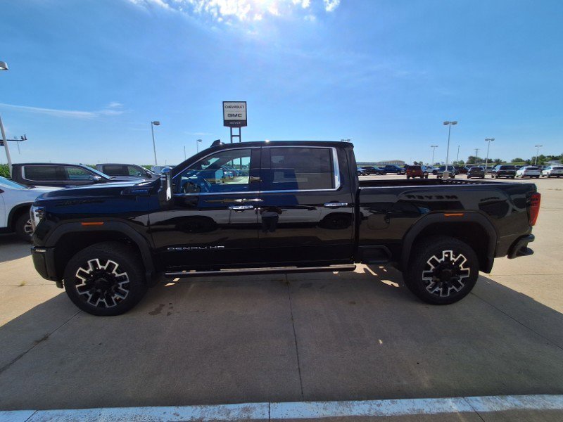 New 2025 GMC Sierra 2500 Denali Ultimate w/ LPO, GMC Protection Package image 5