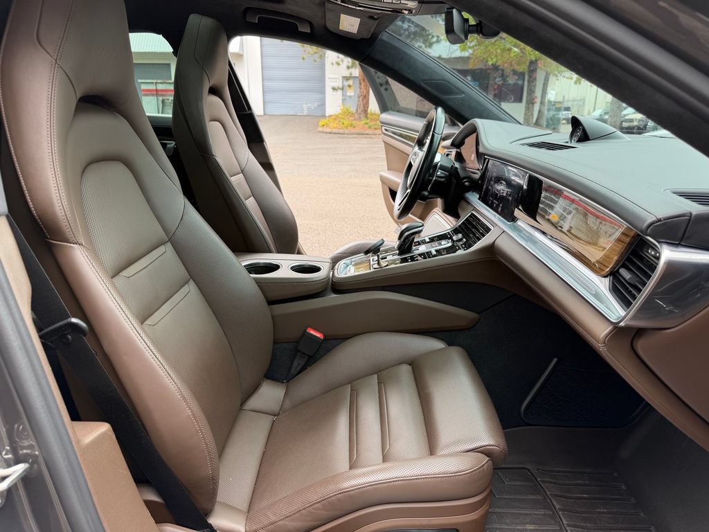 Used 2017 Porsche Panamera Turbo AWD/4WD image 17