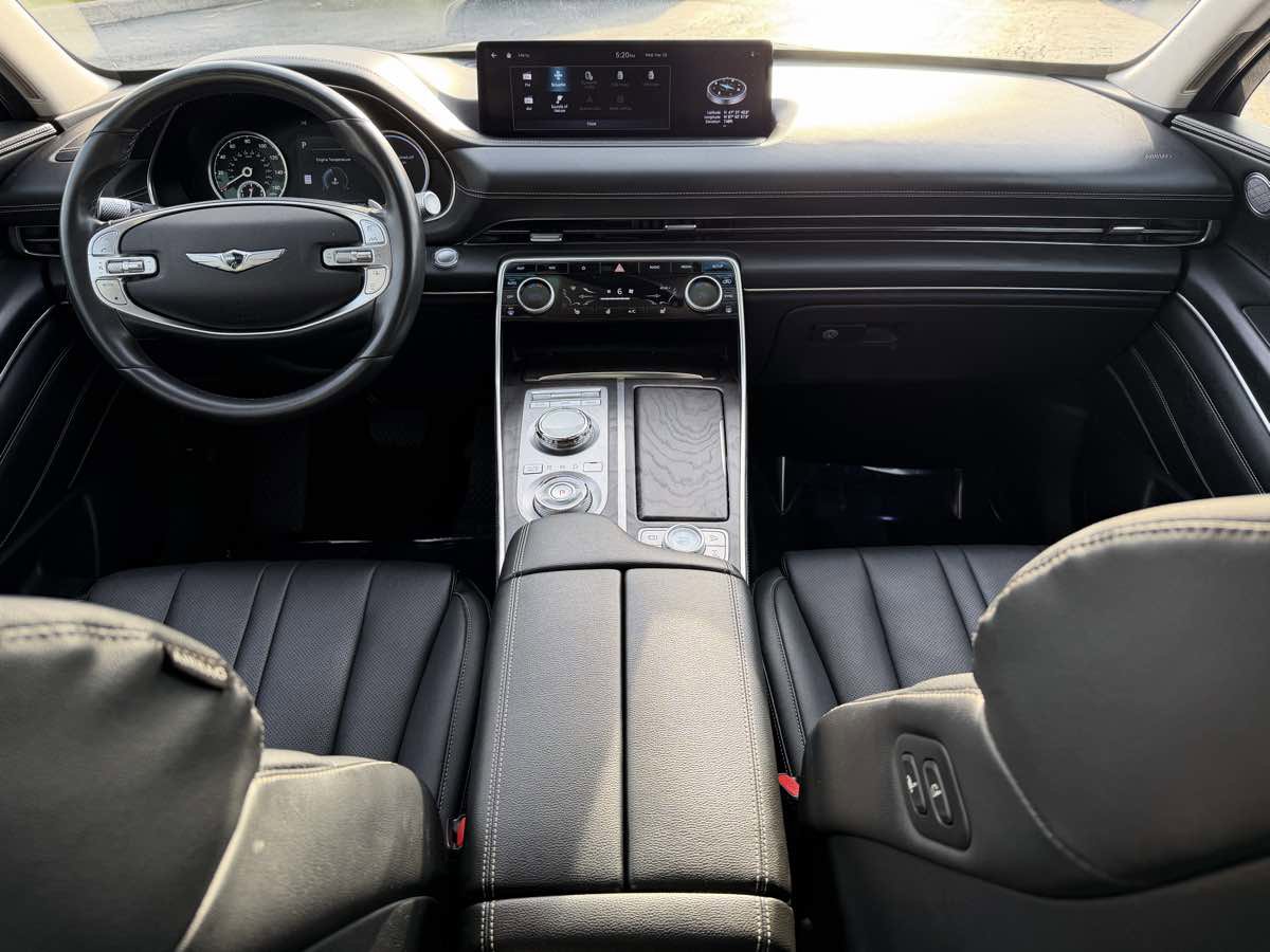 Used 2024 Genesis GV80 2.5T image 6