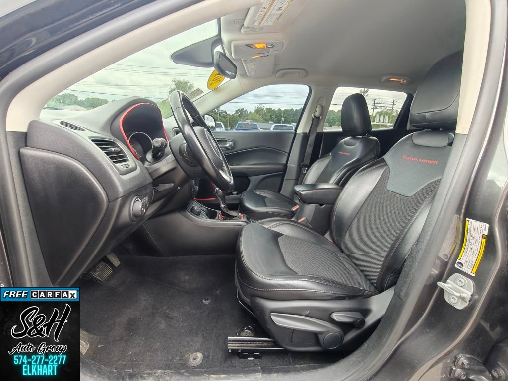 Used 2020 Jeep Compass Trailhawk AWD/4WD image 16