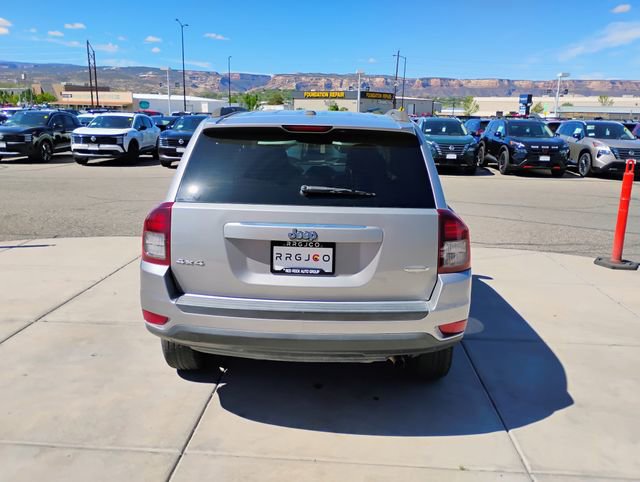 Used 2016 Jeep Compass Latitude AWD/4WD image 6