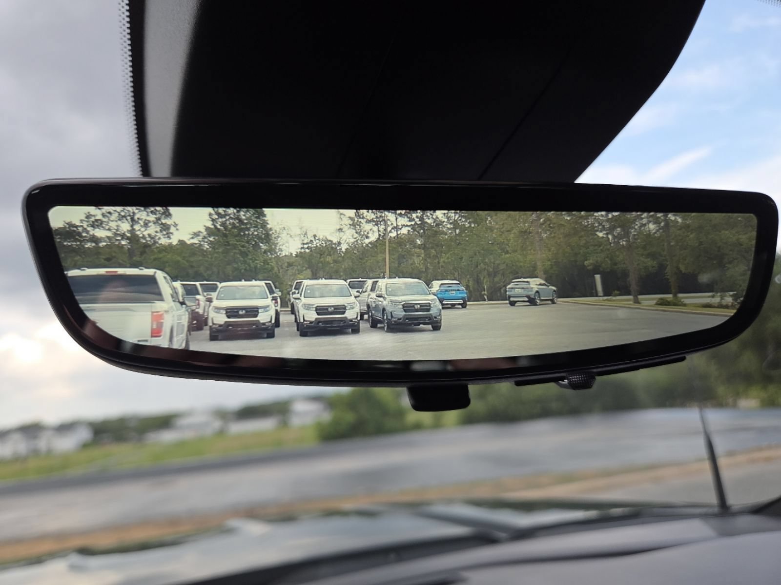 New 2026 GMC Sierra 2500 AT4 w/ AT4 Premium Plus Package AWD/4WD image 9