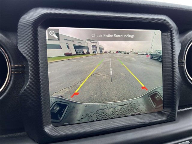 Used 2021 Jeep Gladiator Overland image 20