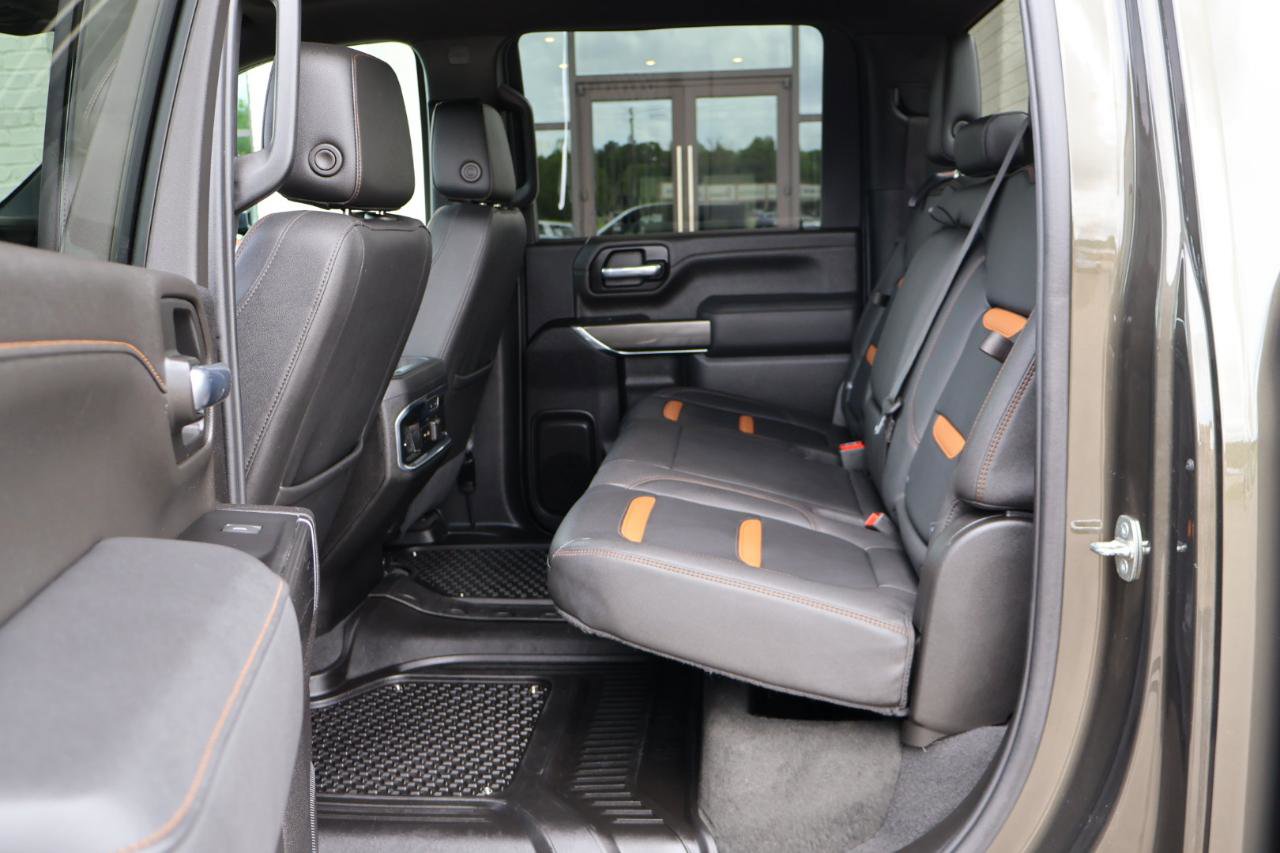 Used 2023 GMC Sierra 2500 AT4 image 10