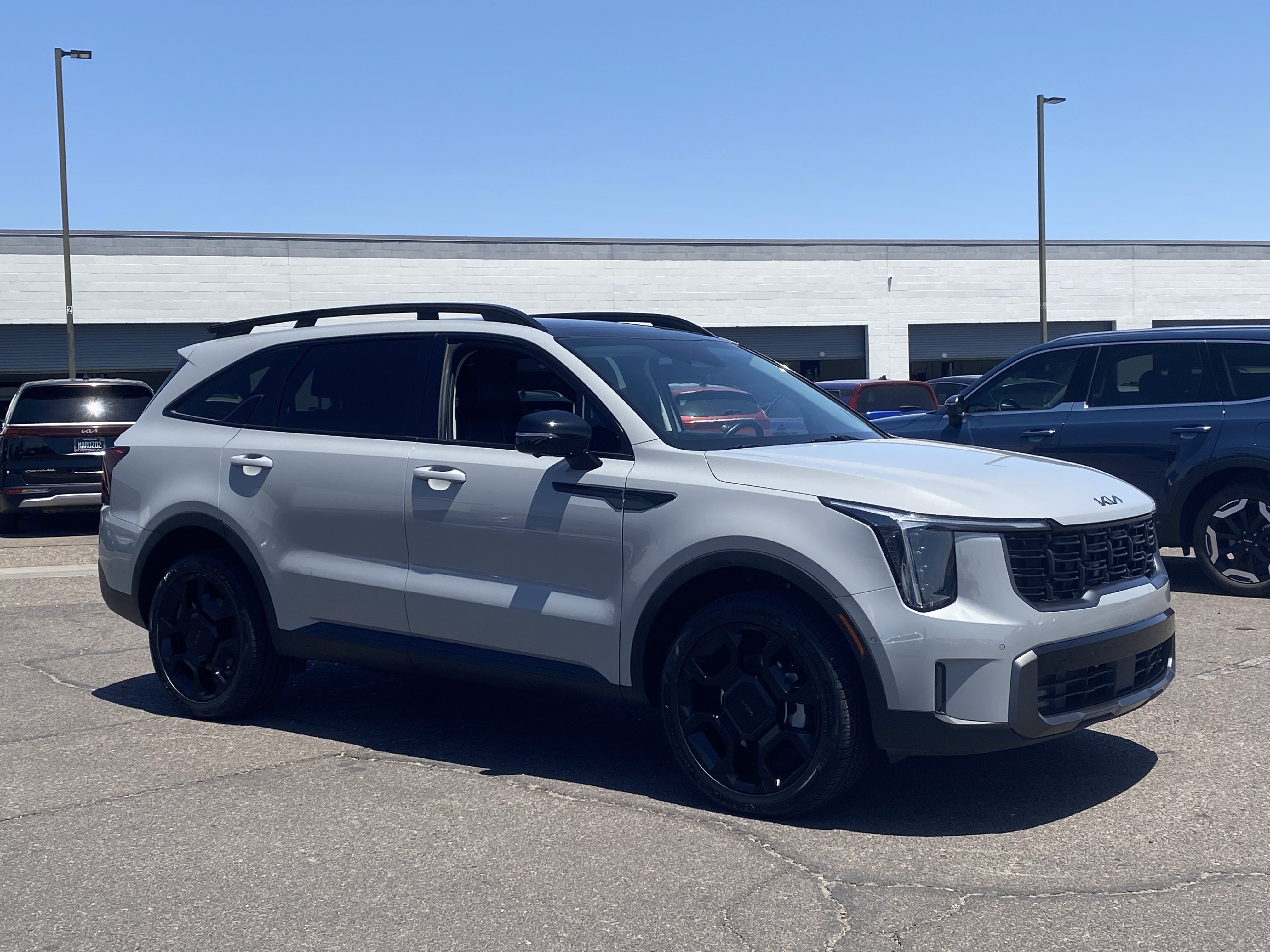 Certified 2025 Kia Sorento SX AWD/4WD image 7