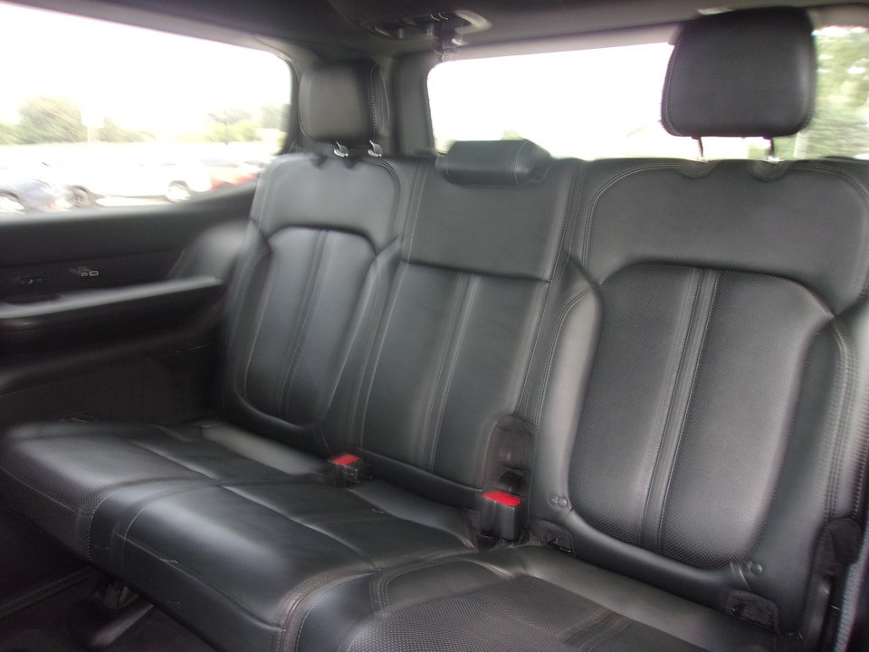 Used 2024 Jeep Wagoneer Series III w/ Flexible Seating Group AWD/4WD image 16