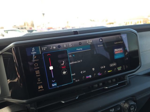 Used 2025 Jeep Wrangler Unlimited Sahara w/ Safety Group image 26