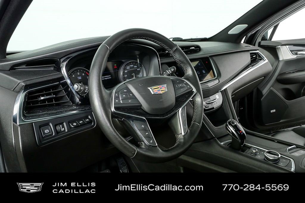 Certified 2023 Cadillac XT5 Premium Luxury w/ Technology Package image 4