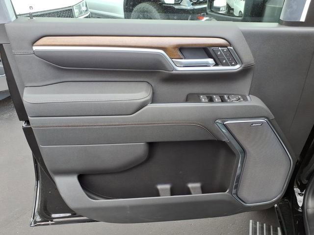 New 2026 Chevrolet Silverado 2500 High Country w/ High Country Premium Package AWD/4WD image 11