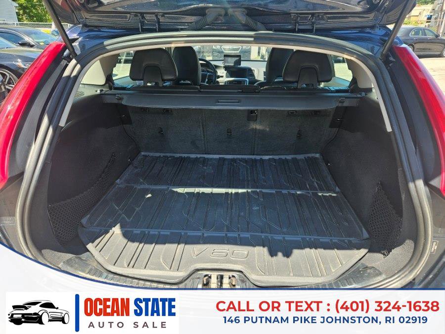 Used 2016 Volvo V60 T5 Premier w/ Convenience Package FWD image 20