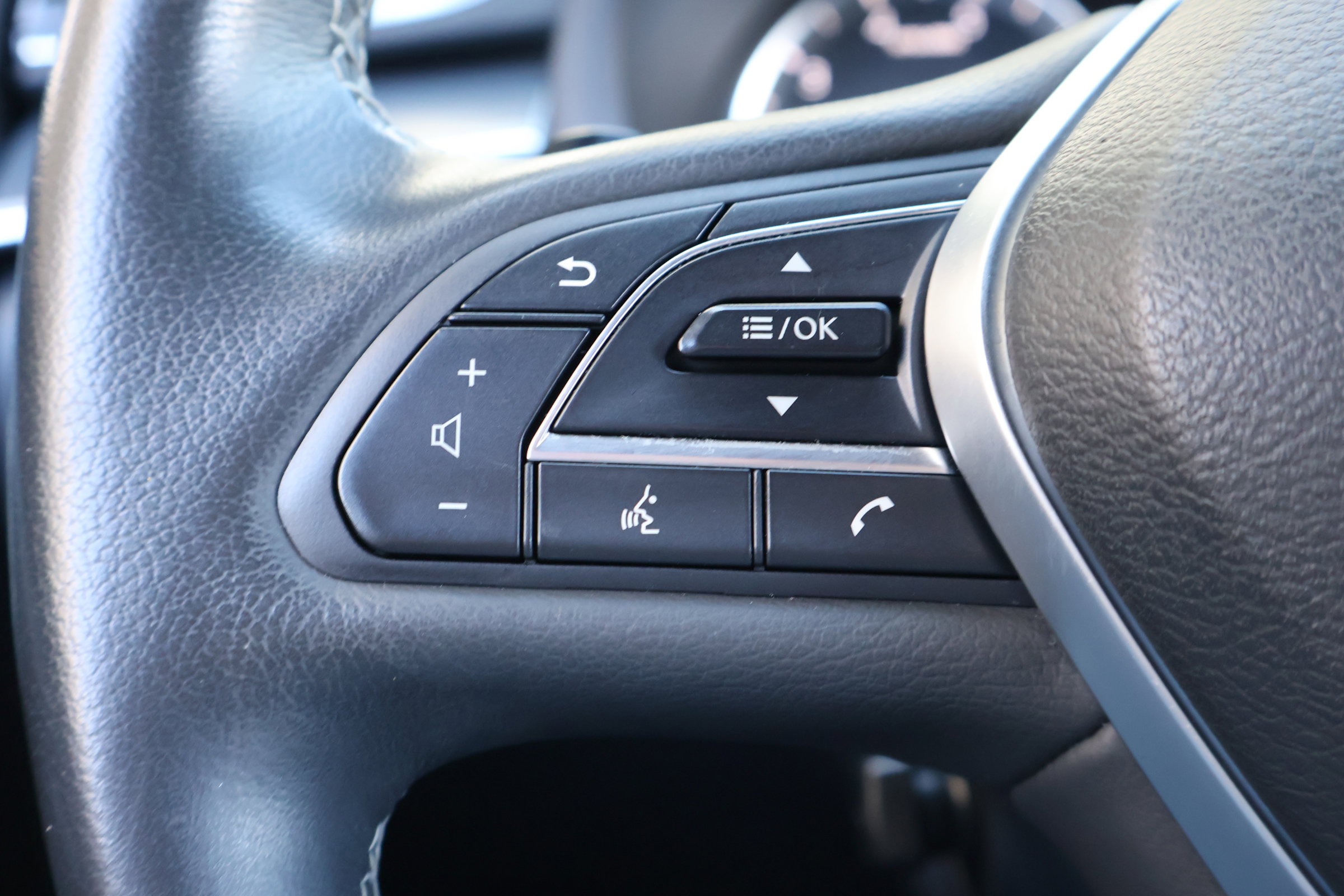 Certified 2022 INFINITI QX55 Essential w/ Proassist Package image 27