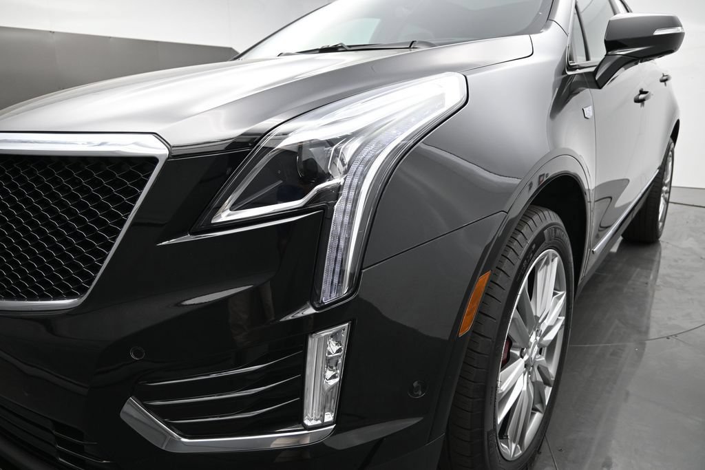 Used 2023 Cadillac XT5 Sportv w/ Technology Package AWD/4WD image 38