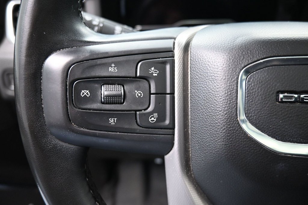 Used 2023 GMC Yukon Denali AWD/4WD image 18