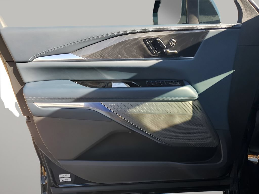New 2025 Cadillac Escalade IQ Sport 2 AWD/4WD image 28