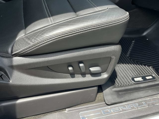 Used 2017 GMC Sierra 1500 Denali AWD/4WD image 29