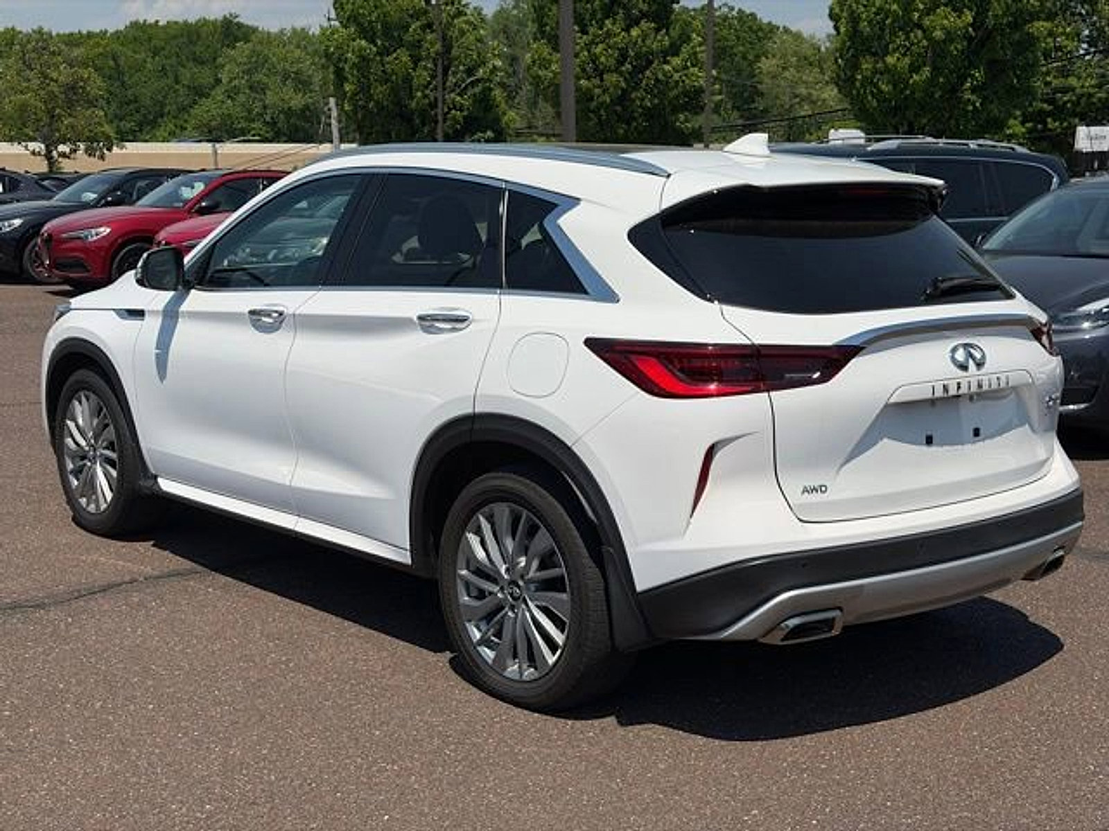 Used 2023 INFINITI QX50 Luxe w/ Cargo Package AWD/4WD image 5