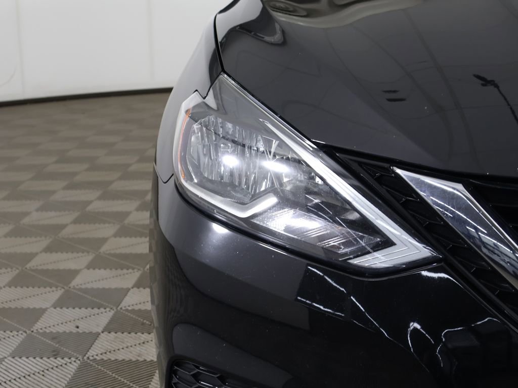 Used 2019 Nissan Sentra SV image 10