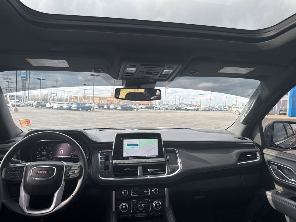 Used 2023 GMC Yukon SLT w/ SLT Luxury Package image 39