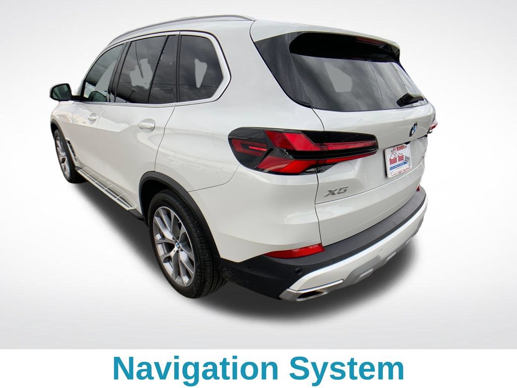 Used 2026 BMW X5 xDrive40i AWD/4WD image 4