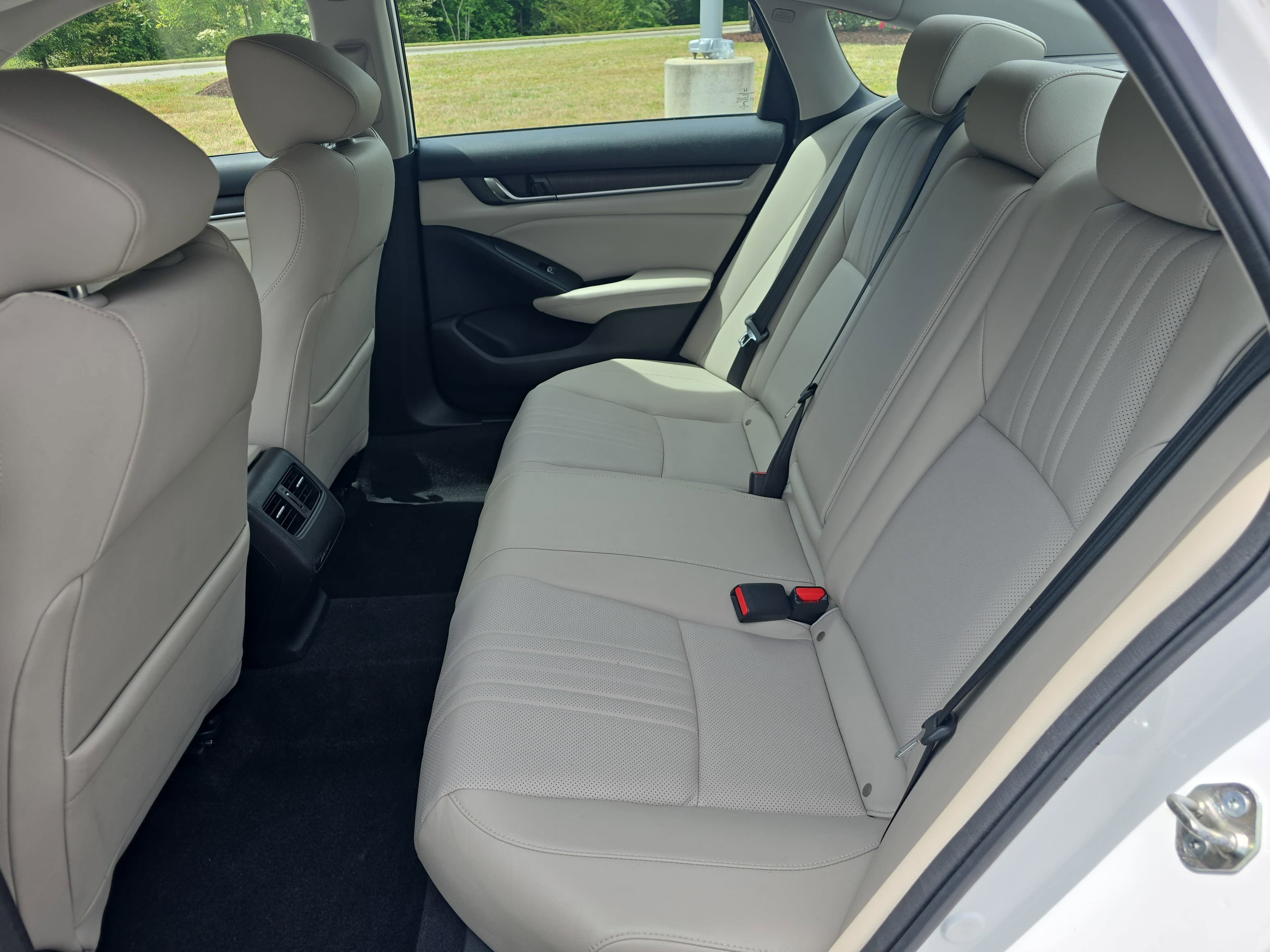 Used 2019 Honda Accord EX-L image 15