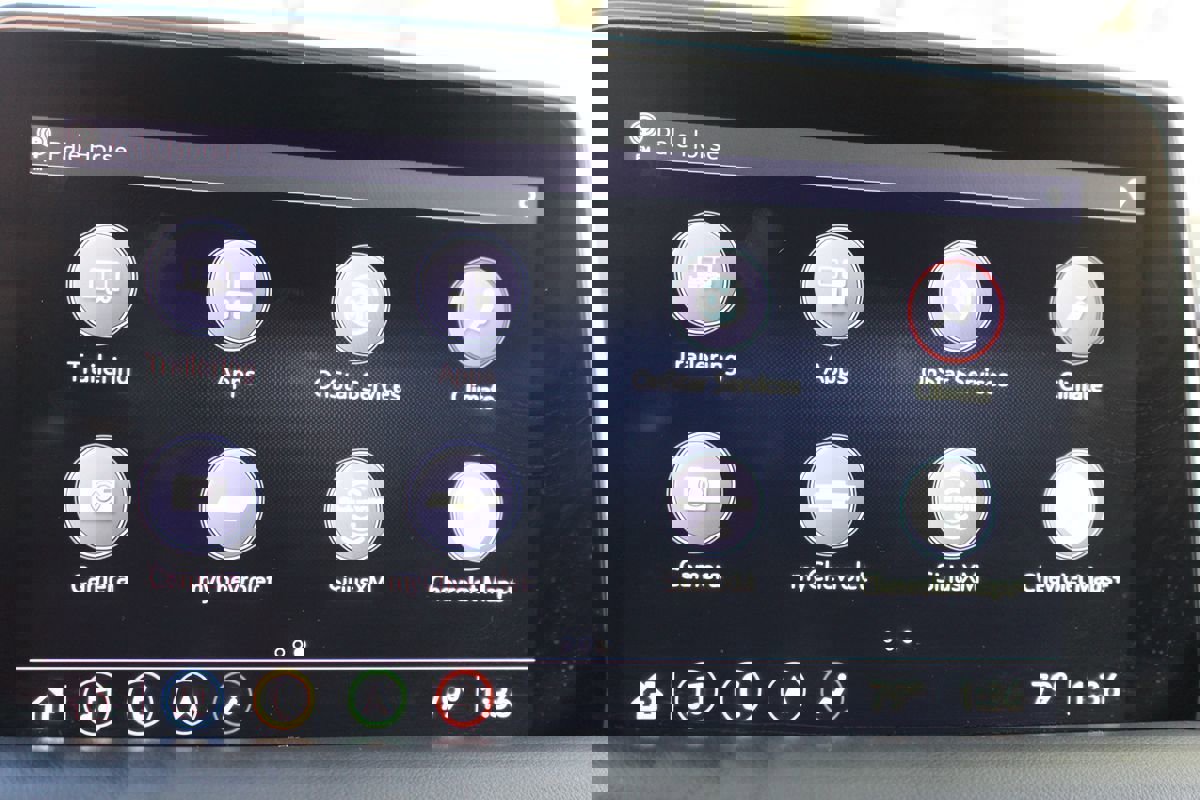 Used 2021 Chevrolet Tahoe Premier w/ Premium Package image 47