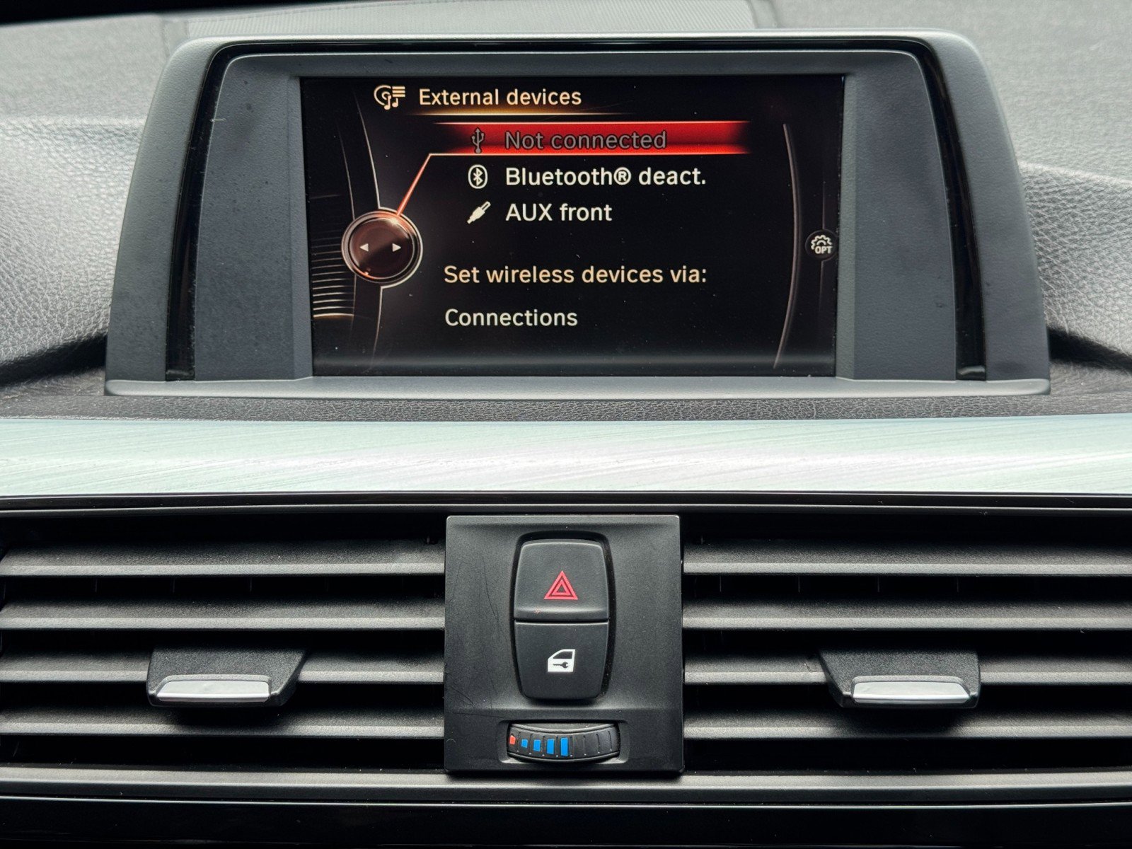 Used 2017 BMW 320i xDrive Sedan image 24