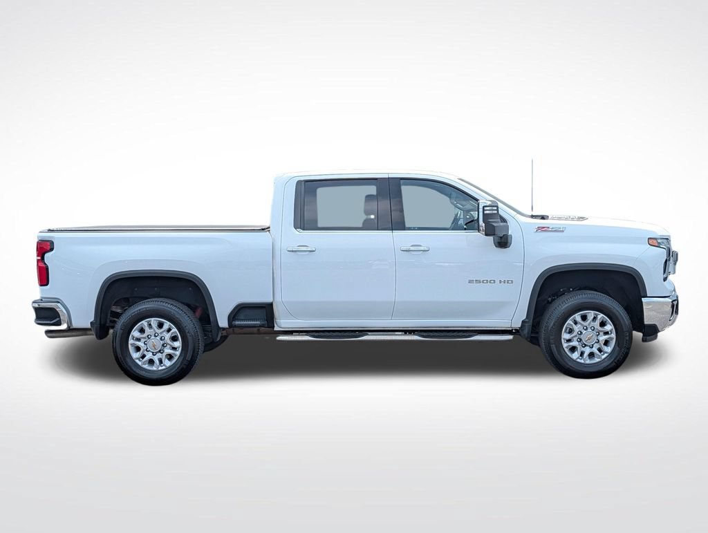 Used 2025 Chevrolet Silverado 2500 LTZ w/ LTZ Convenience Package AWD/4WD video 2