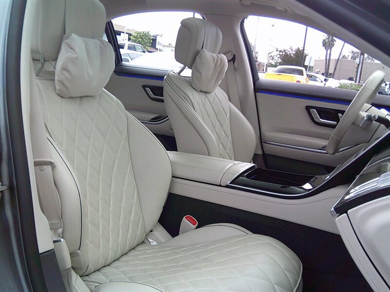 Used 2022 Mercedes-Benz S 580 4MATIC Sedan image 25