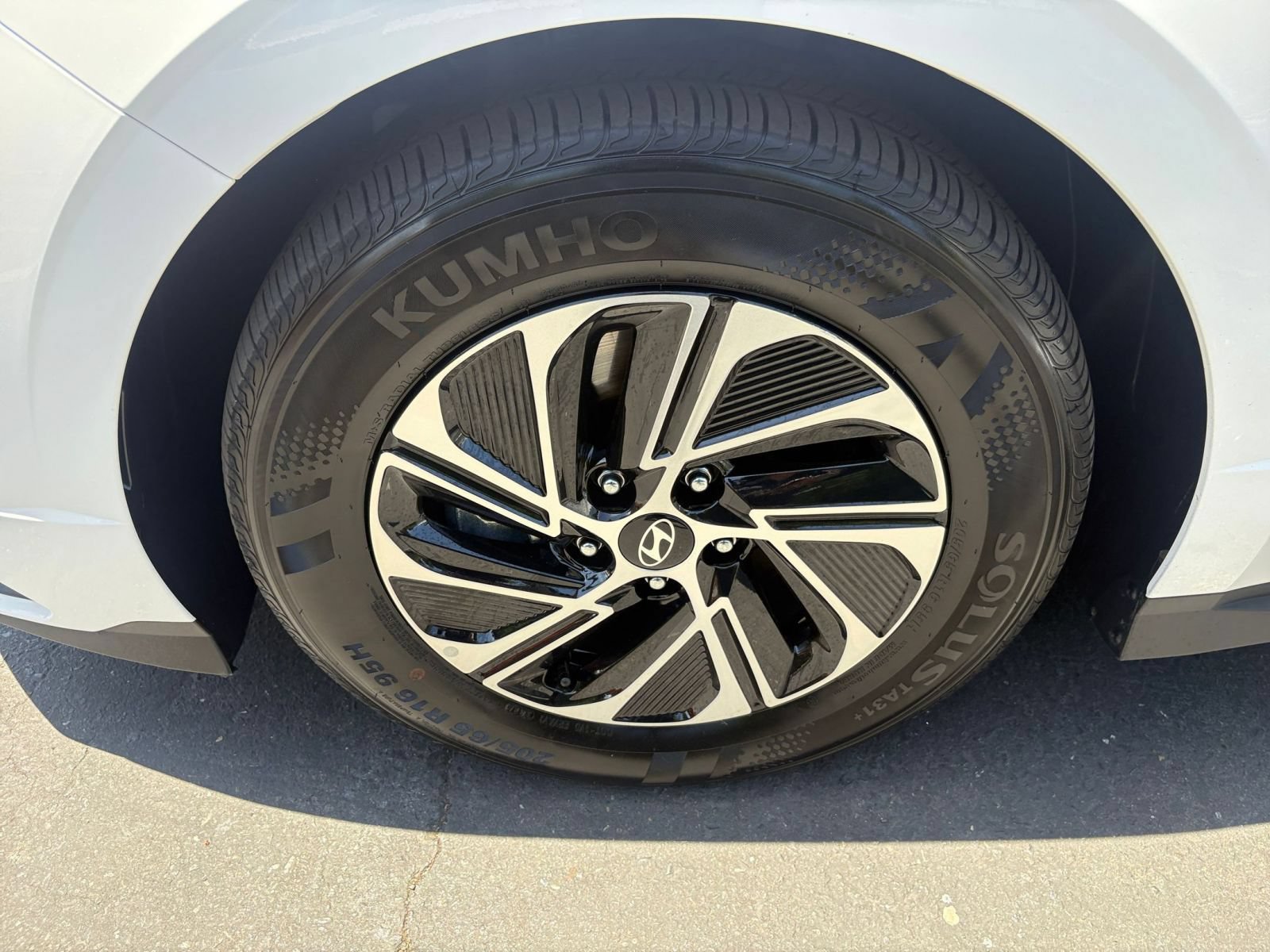 Used 2026 Hyundai Sonata Blue FWD image 31