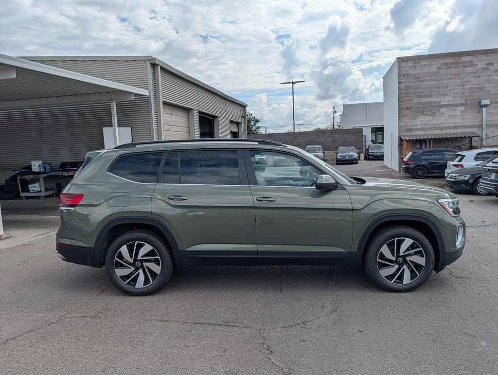 New 2026 Volkswagen Atlas SE image 4