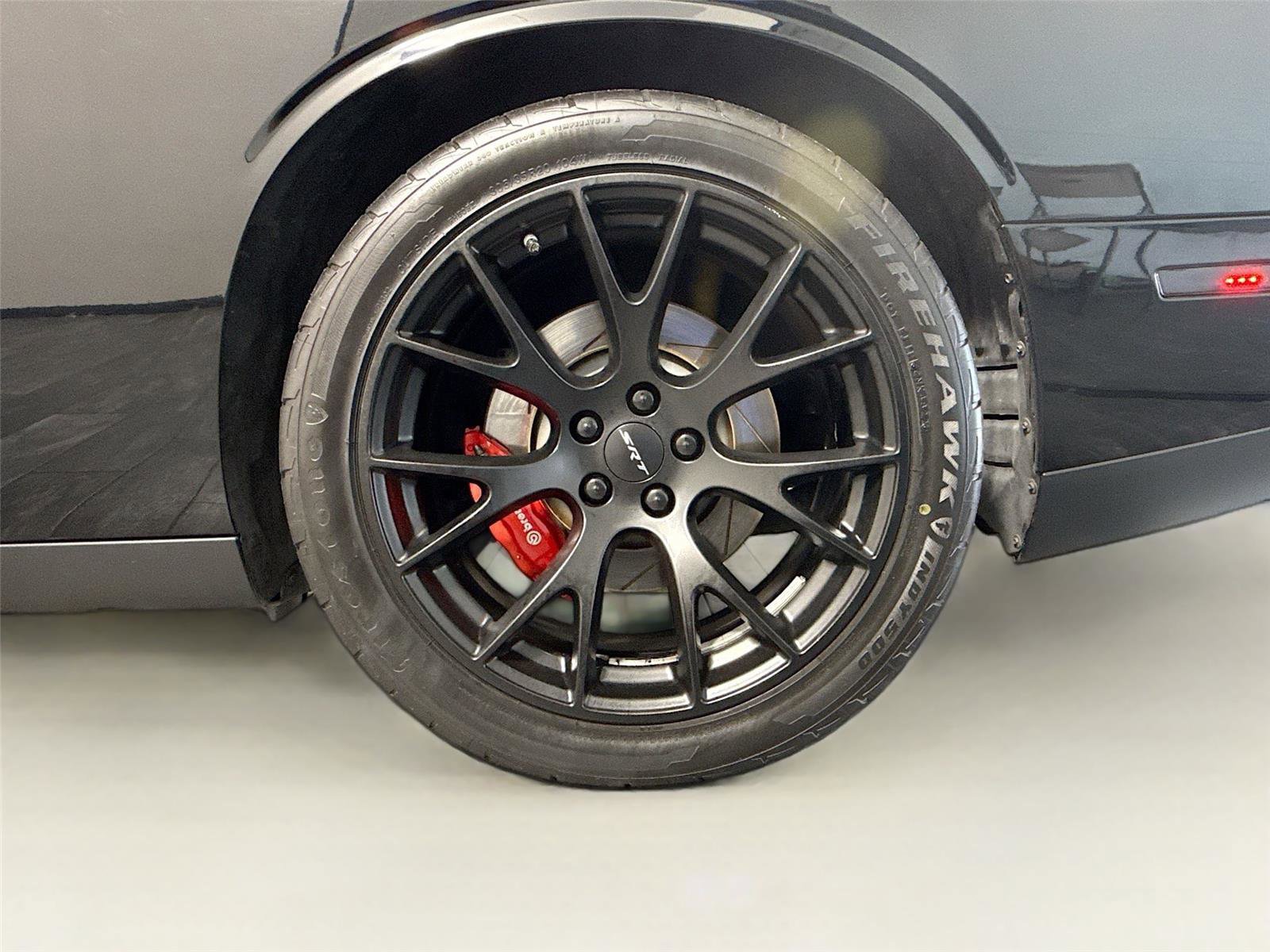 Used 2016 Dodge Challenger SRT Hellcat image 30