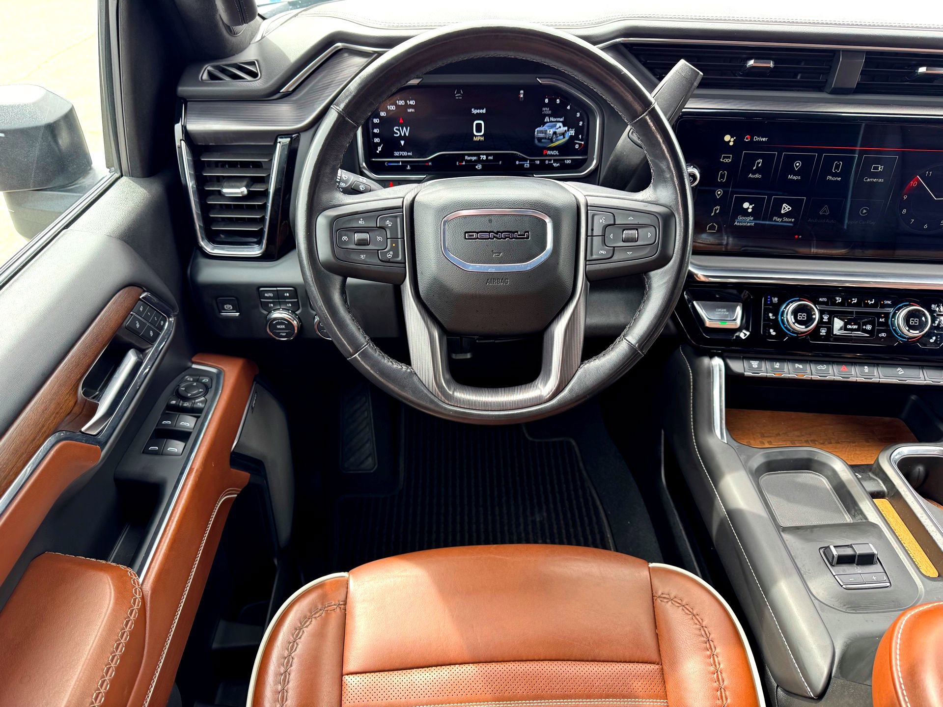 Used 2024 GMC Sierra 2500 Denali Ultimate image 26