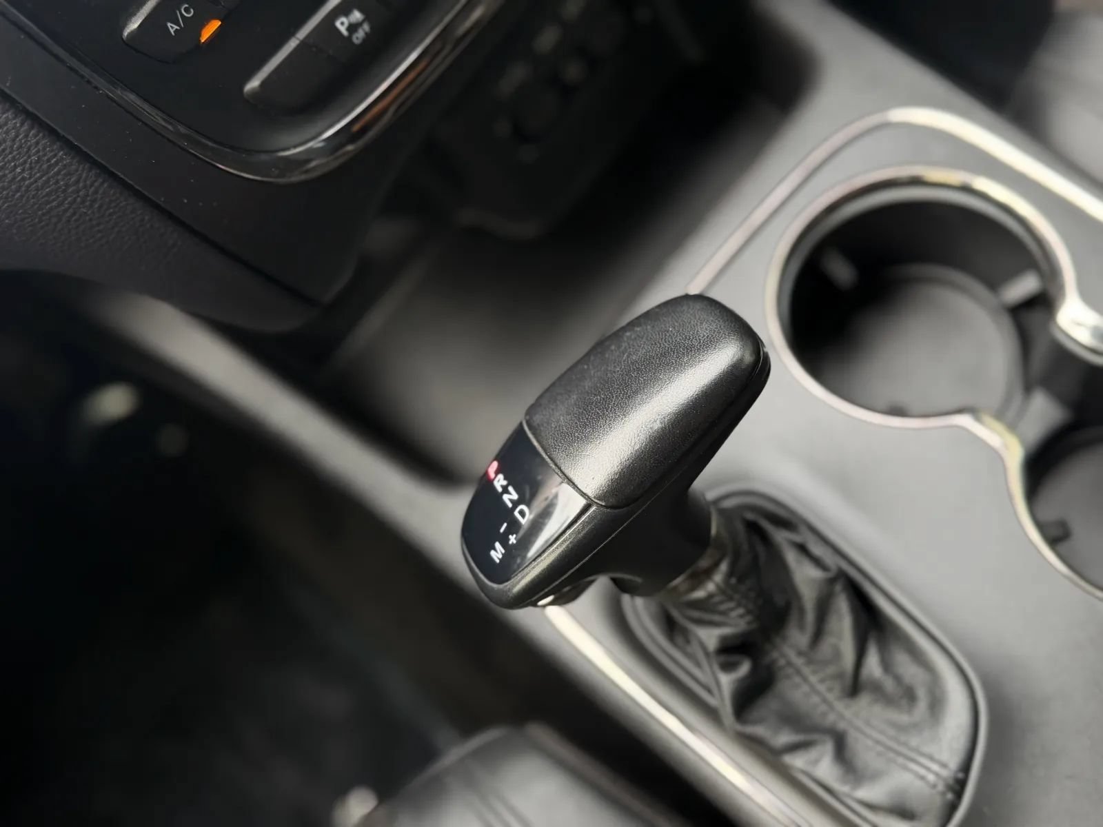 Used 2020 Dodge Durango GT AWD/4WD image 37