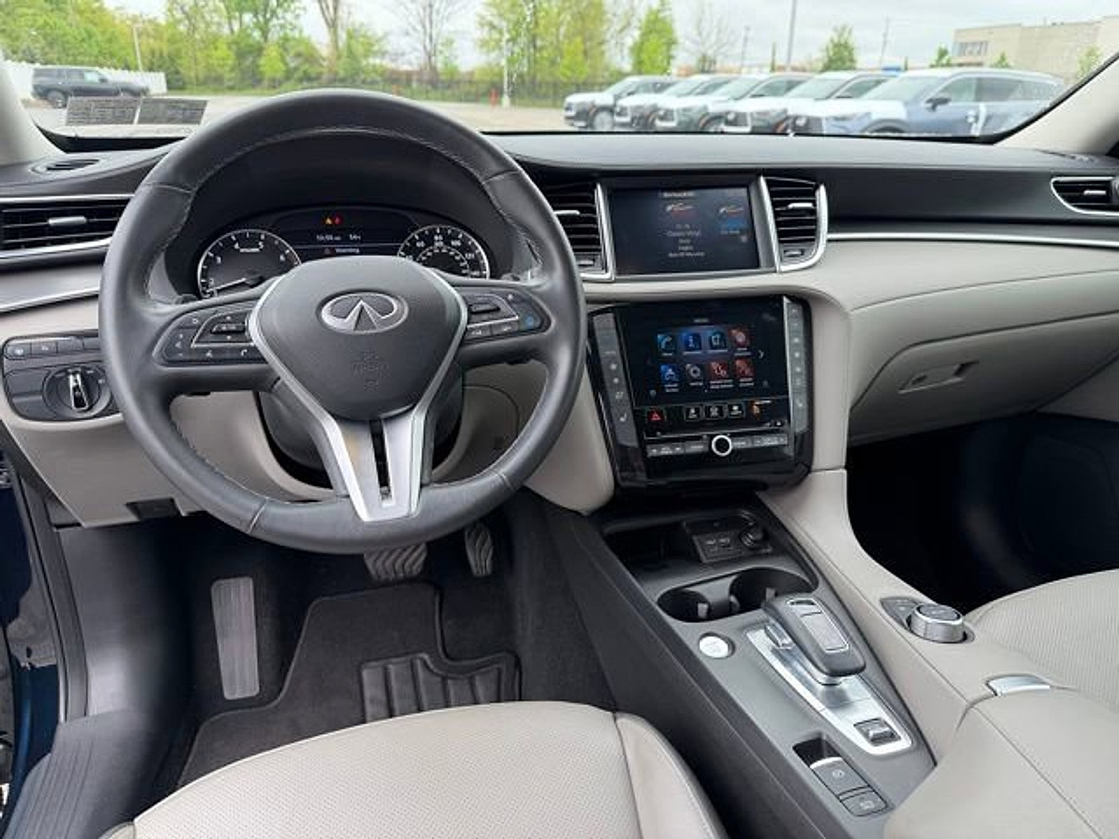 Used 2023 INFINITI QX50 Luxe AWD/4WD image 14