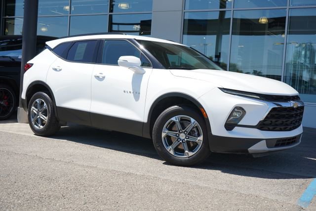 Used 2024 Chevrolet Blazer LT image 1