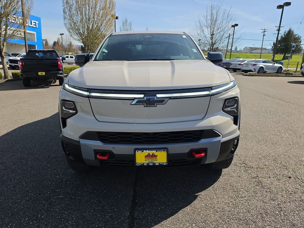 New 2026 Chevrolet Silverado EV Trail Boss w/ Premium Package image 9