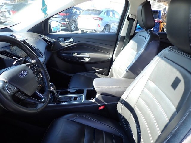Used 2018 Ford Escape SEL image 10