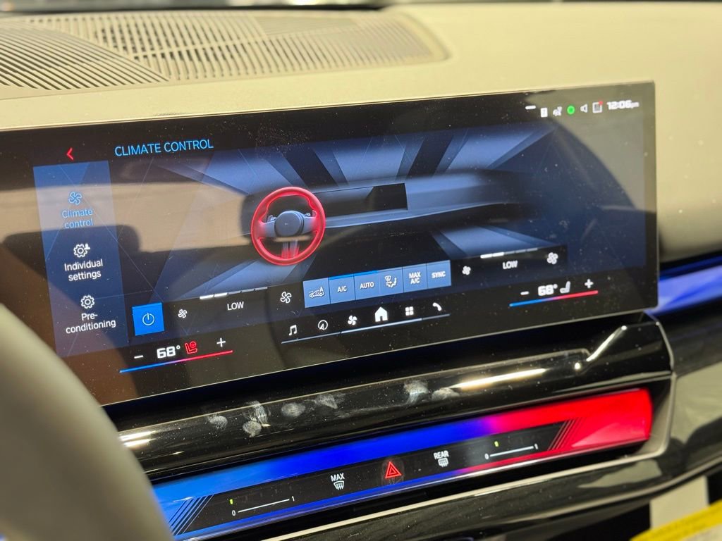 New 2026 BMW M5 Touring image 12