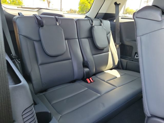 Used 2026 Ford Explorer Active w/ Active Comfort Package RWD image 20