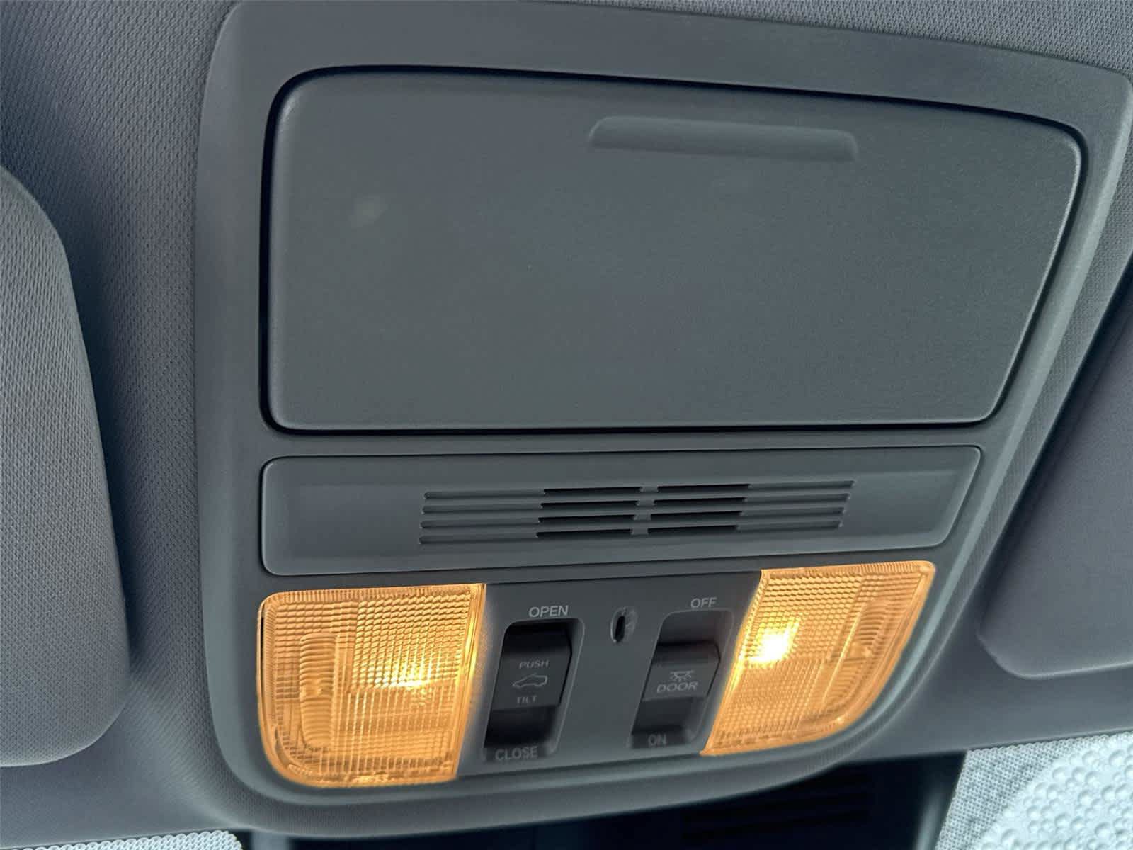 Used 2019 Honda CR-V EX image 32