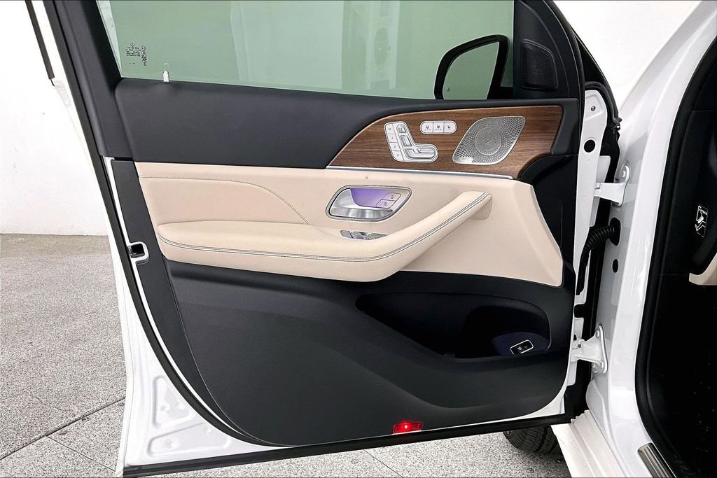 Used 2025 Mercedes-Benz GLE 580 4MATIC image 24