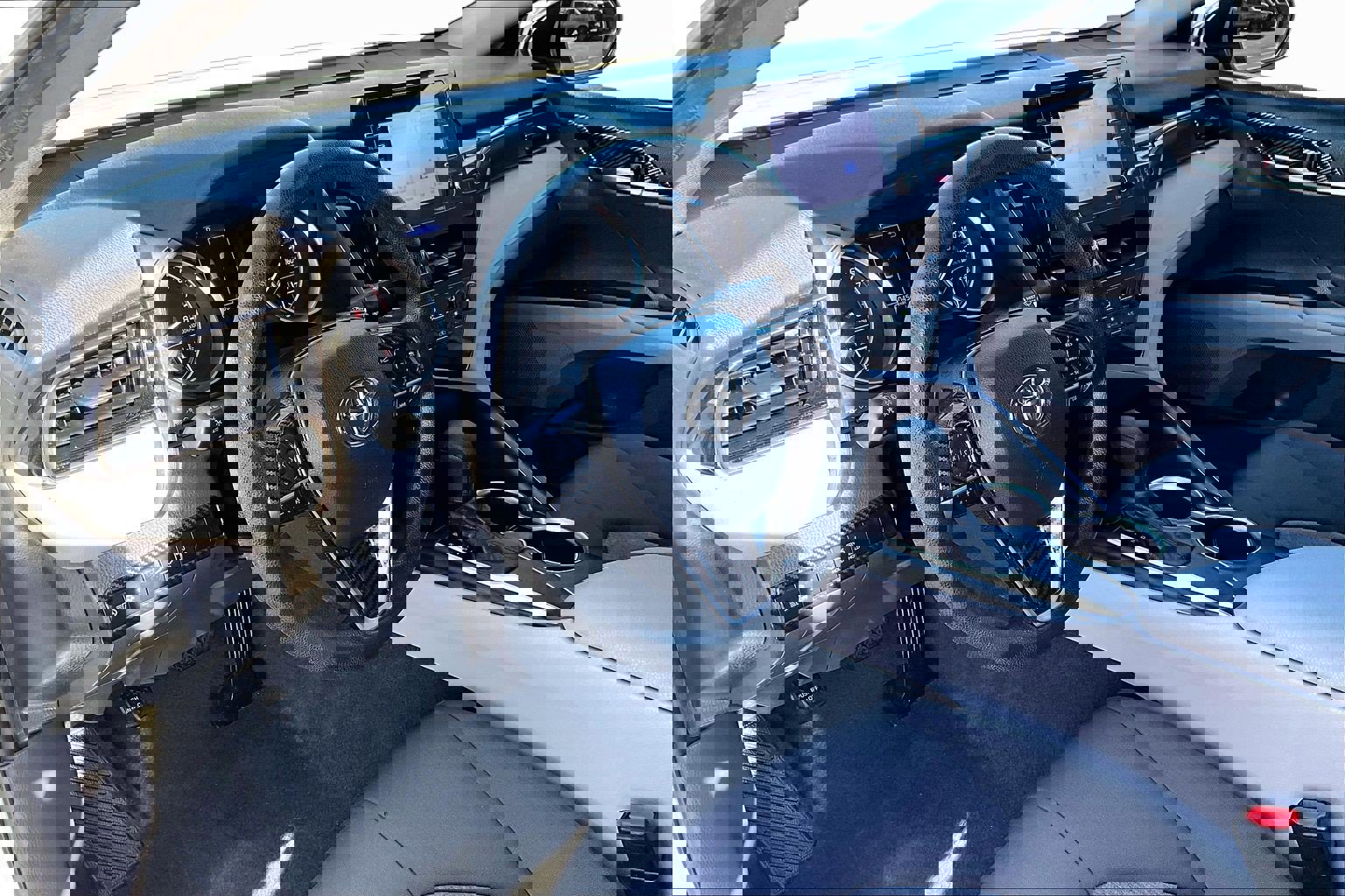 Used 2021 Toyota Camry LE w/ Carpet Mat Package (TMS) image 10