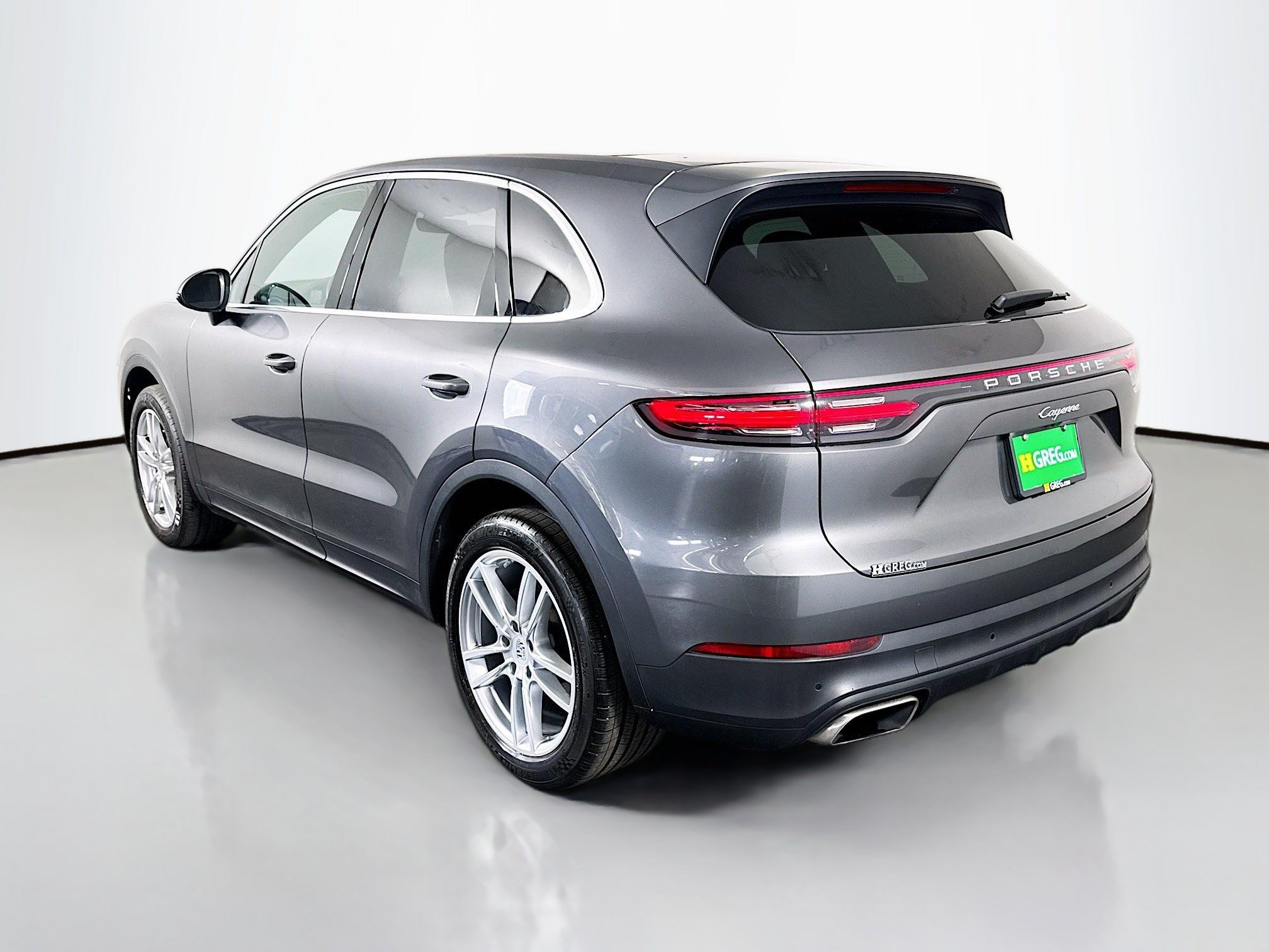Used 2023 Porsche Cayenne AWD/4WD image 7