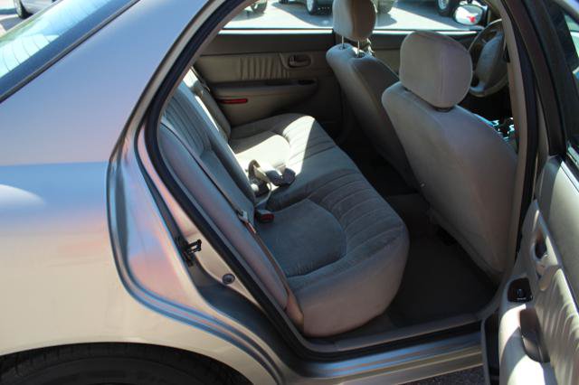 Used 2003 Buick Century Custom w/ Preferred Equipment Group 1SL FWD image 17