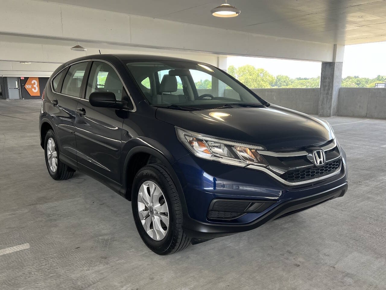 Used 2015 Honda CR-V LX image 13