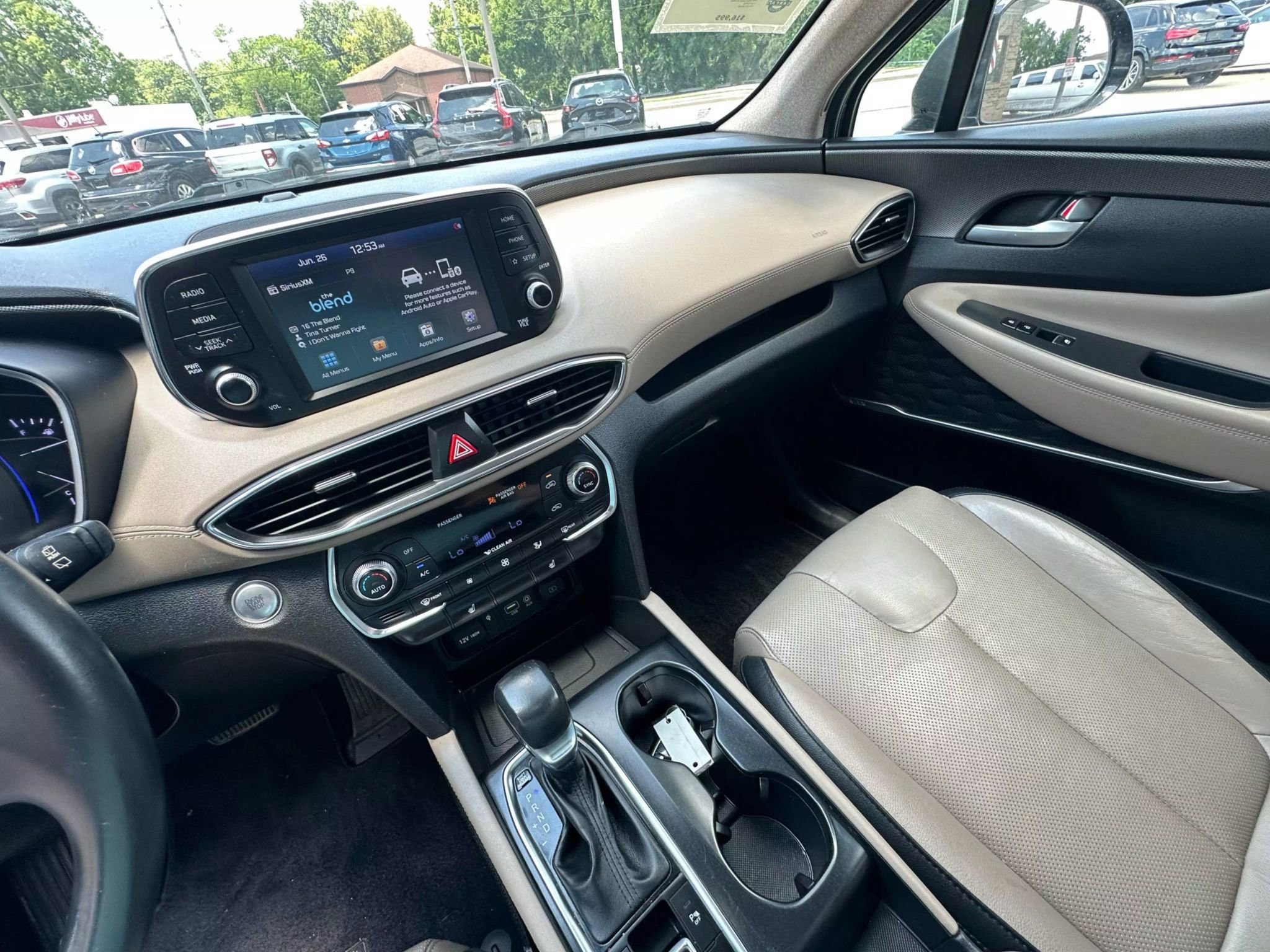 Used 2020 Hyundai Santa Fe SEL w/ Convenience + Premium Package image 20