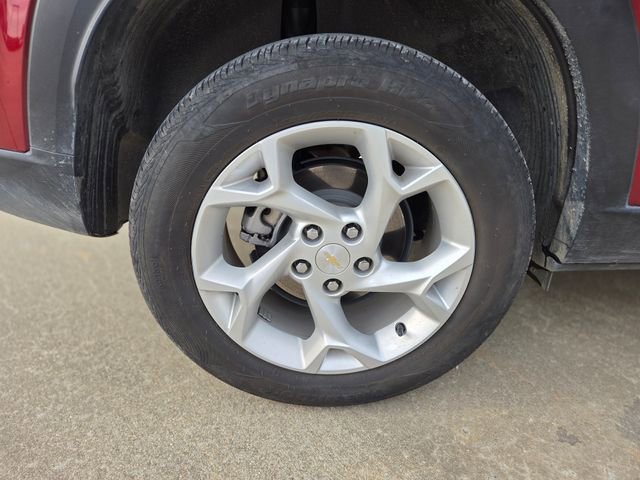 Used 2025 Chevrolet Trax LS w/ LS Convenience Package image 12