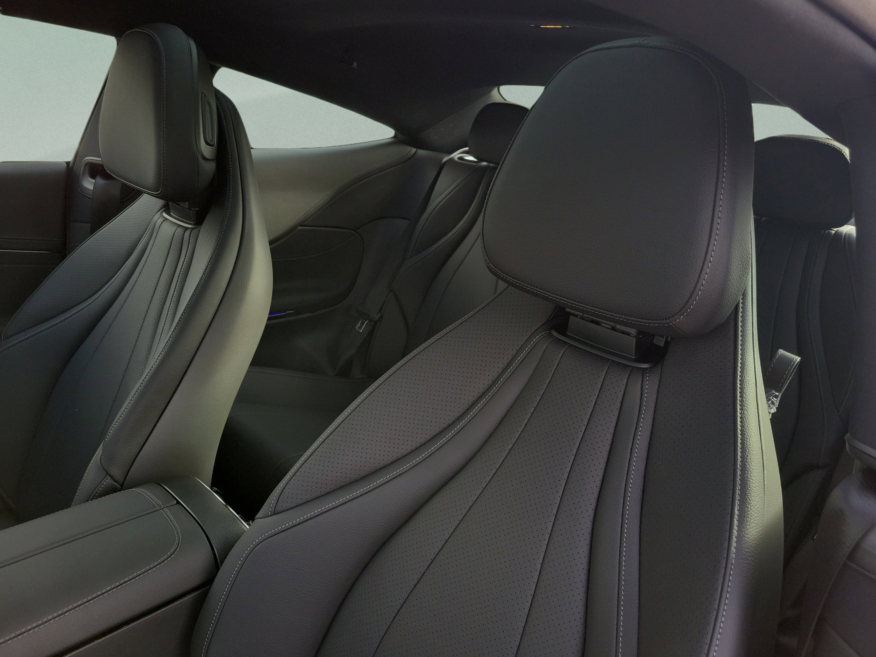 New 2026 Mercedes-Benz CLE 450 4MATIC Coupe image 8